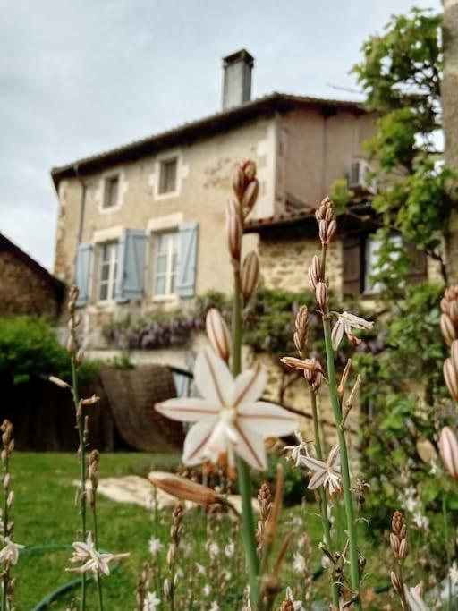 La Poste Saulgond Villa ภายนอก รูปภาพ